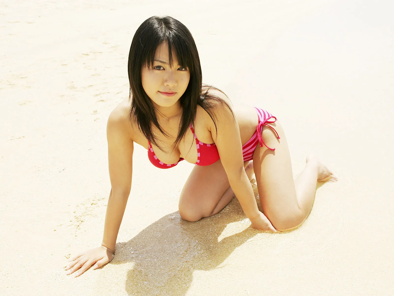 [Mặt trước] Album ảnh "Đi tìm tôi" của Sayaka Isoyama - 11